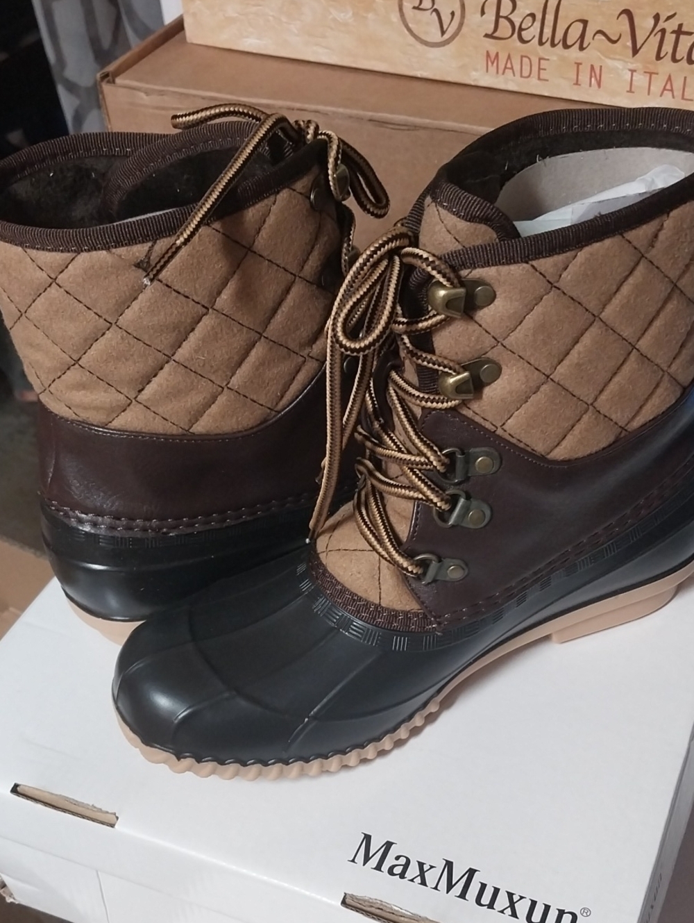 Max MuxunQuilted Tan and Dark Brown Lace-Up Duck Boots